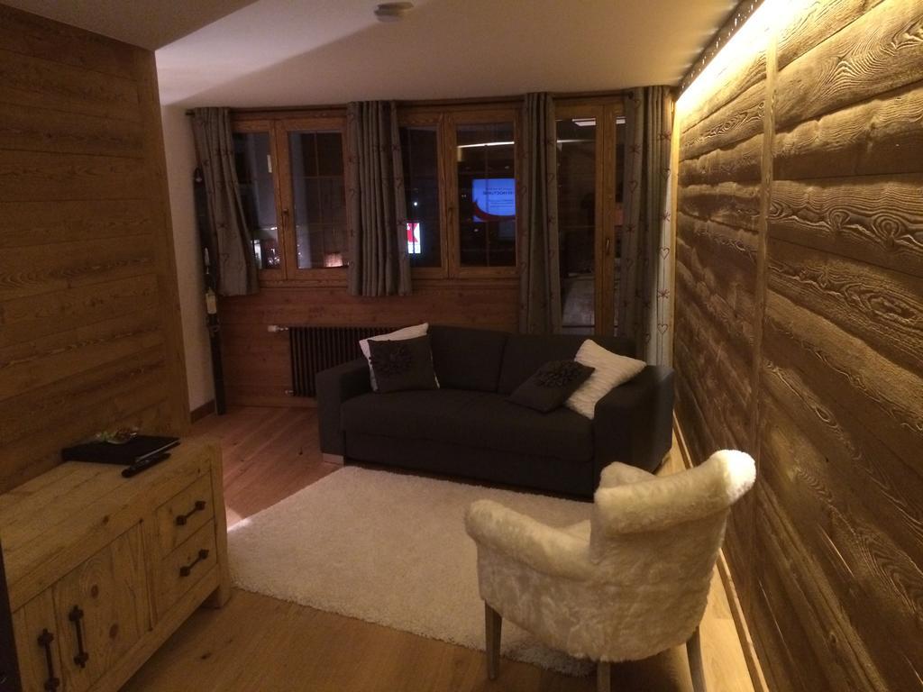 Le Chalet De L'Atelier - Le Nord Champéry Стая снимка